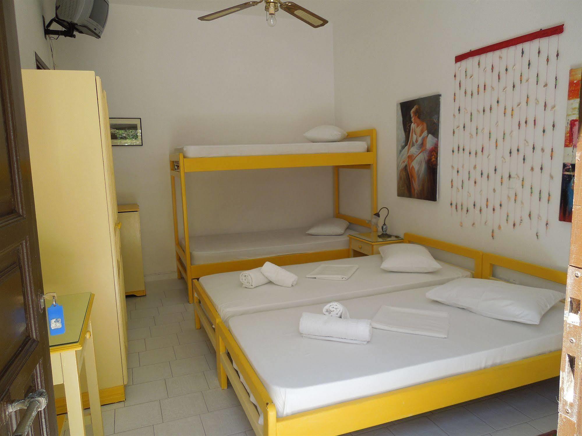 Hotel Albatross Livadi  Pokoj fotografie